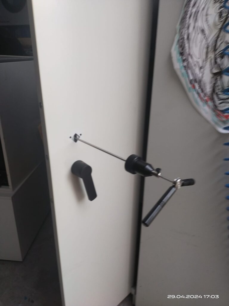 Awaryjne otwarcie szafy na dokumenty niejawne CP – serwis bez uszkodzeń Awaryjne otwarcie szafy na dokumenty niejawne CP – serwis bez uszkodzeń